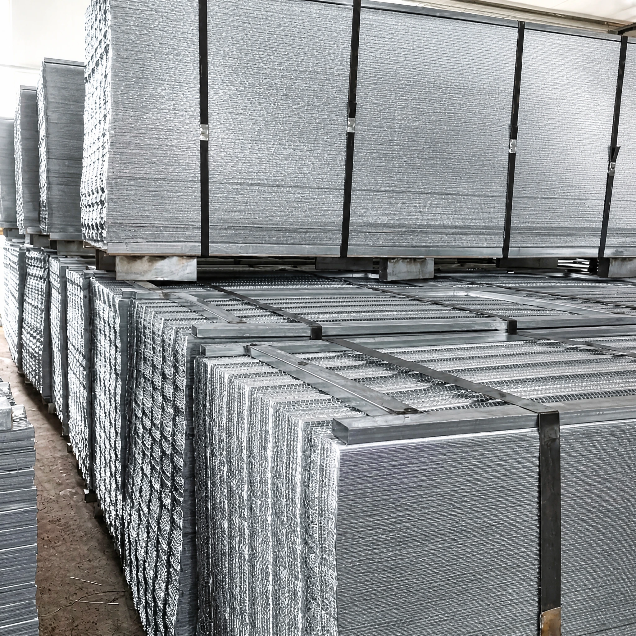 Rib Lath Packing